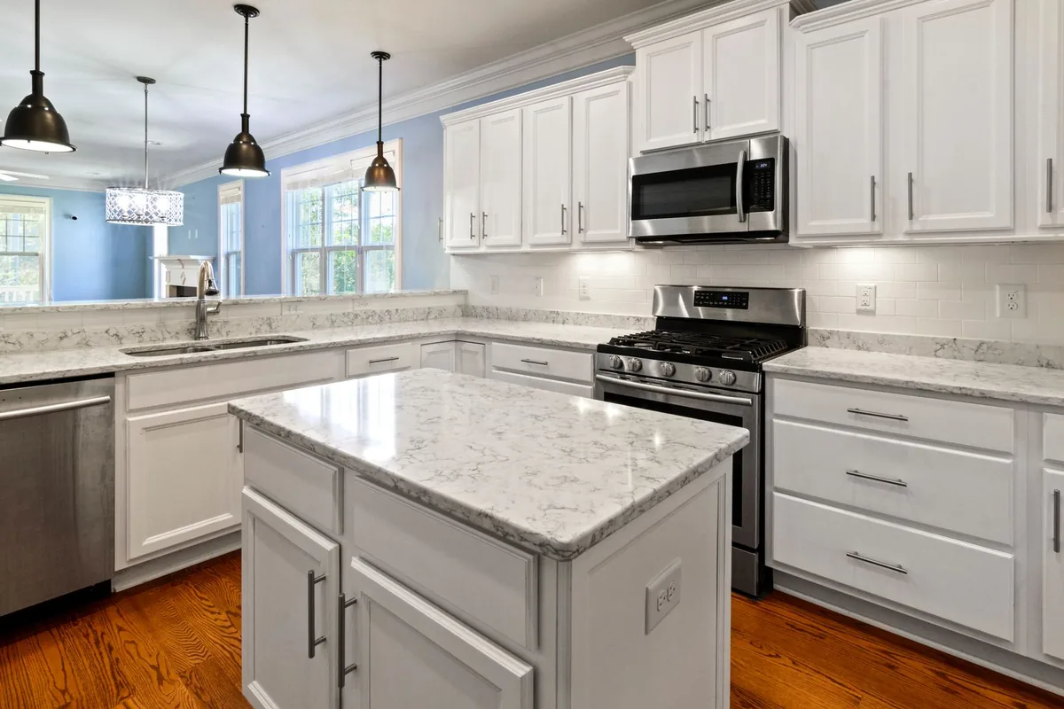 Filth & Squalor Cleanup in Garden City South, NY